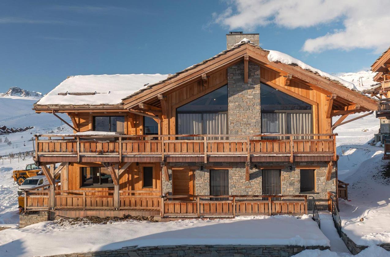 4. Chalet Torino – Premium access to the slopes in Alpe d’Huez
