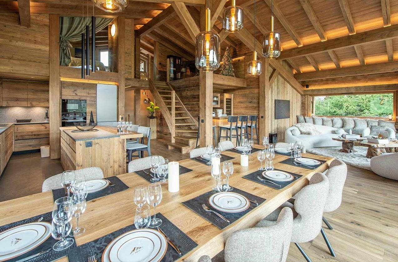 7. Chalet 4810 – Luxury chalet with indoor pool in Combloux near Megève