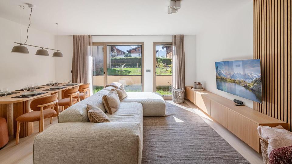 Villa Appartement Roc Blanc B001, Rental in Northern Alps